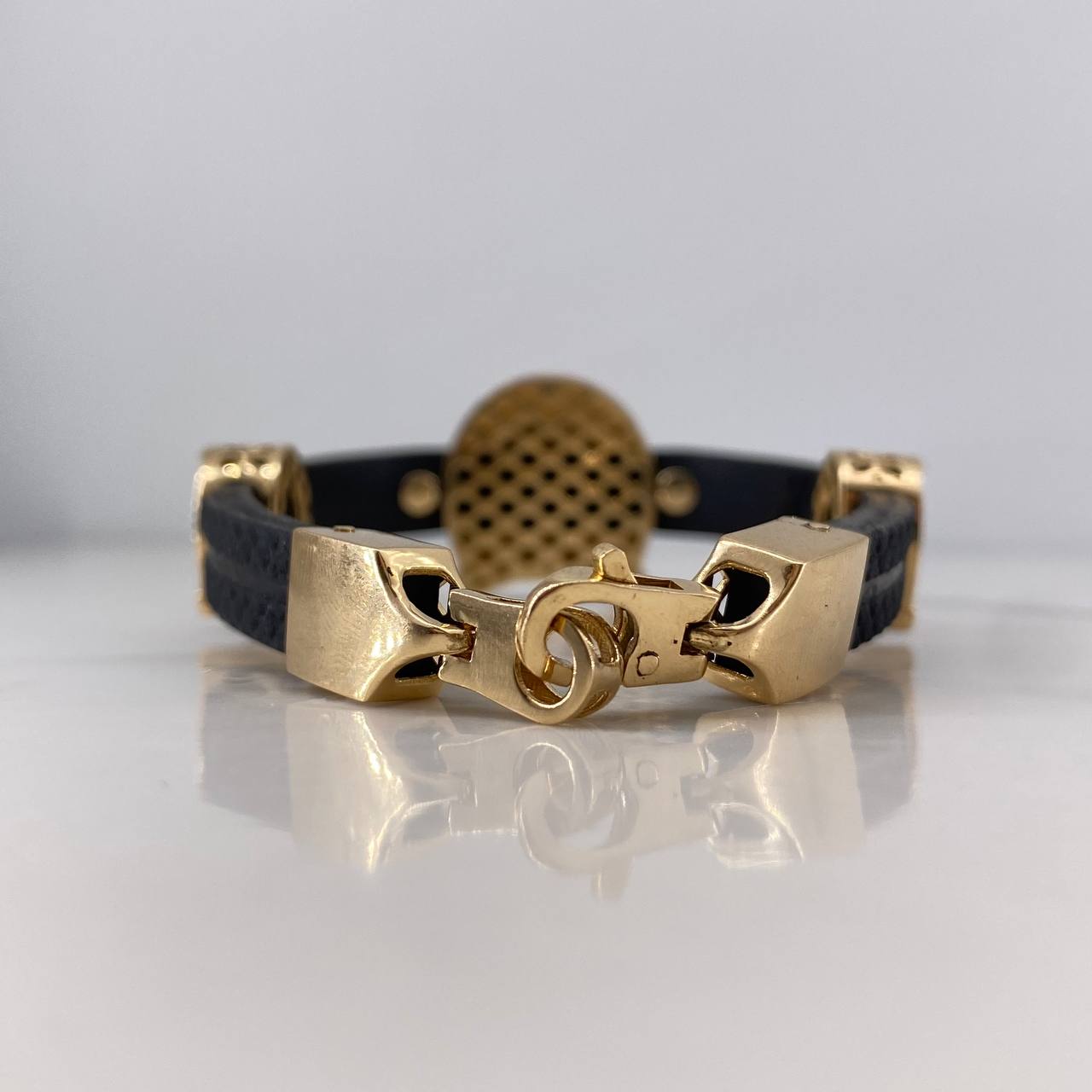 Pulso Herradura Caballo 22.5gr / 20cm / 7.9mm Silicona Negro Circones Blancos Oro Amarillo 18K &