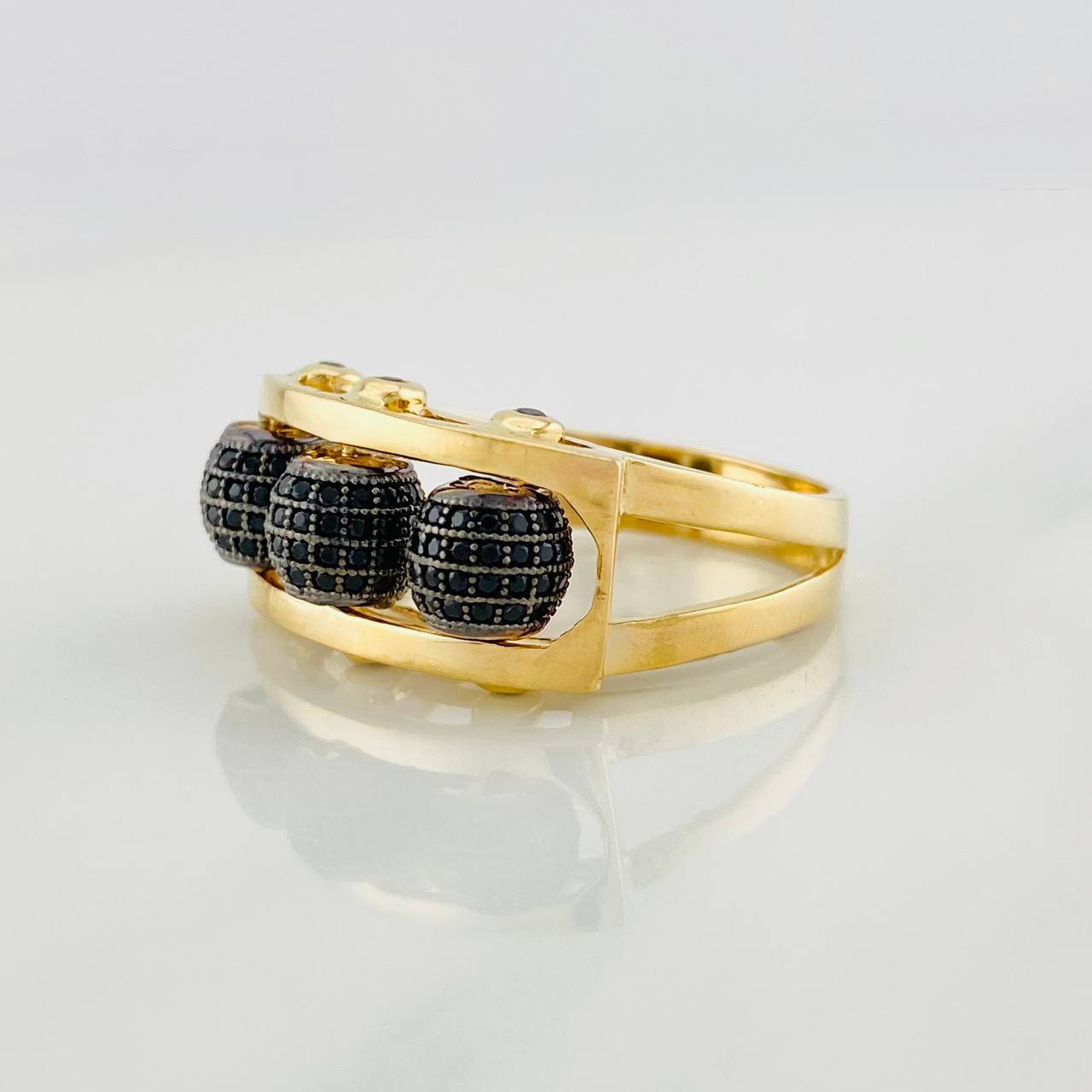 Fire Beads Ring 9.1g / T11 Two-Tone Black Yellow Gold 18K