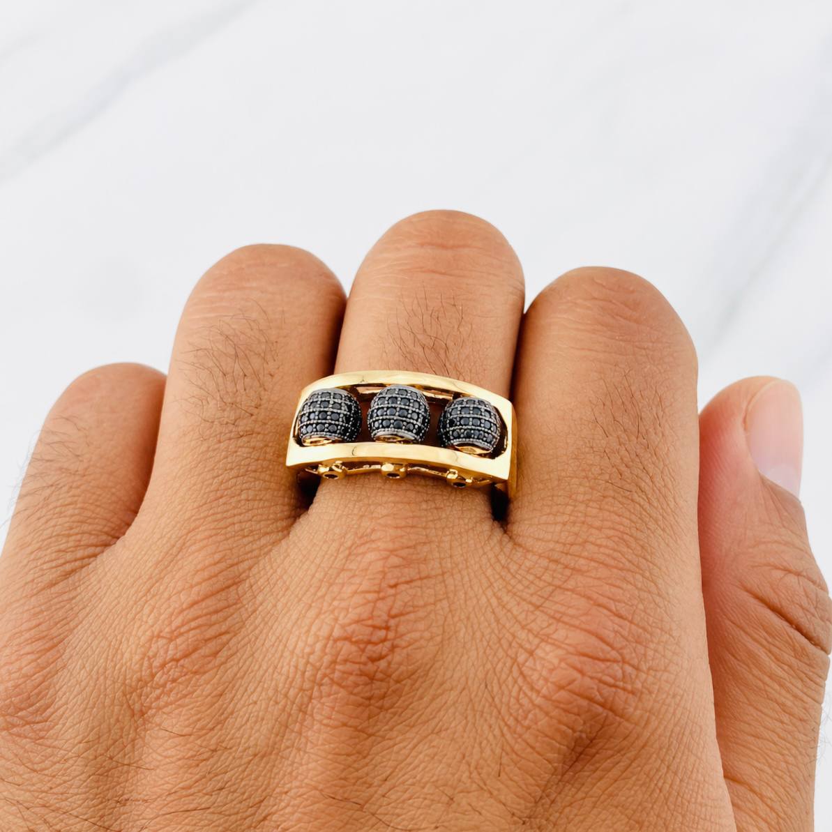 Fire Beads Ring 9.1g / T11 Two-Tone Black Yellow Gold 18K