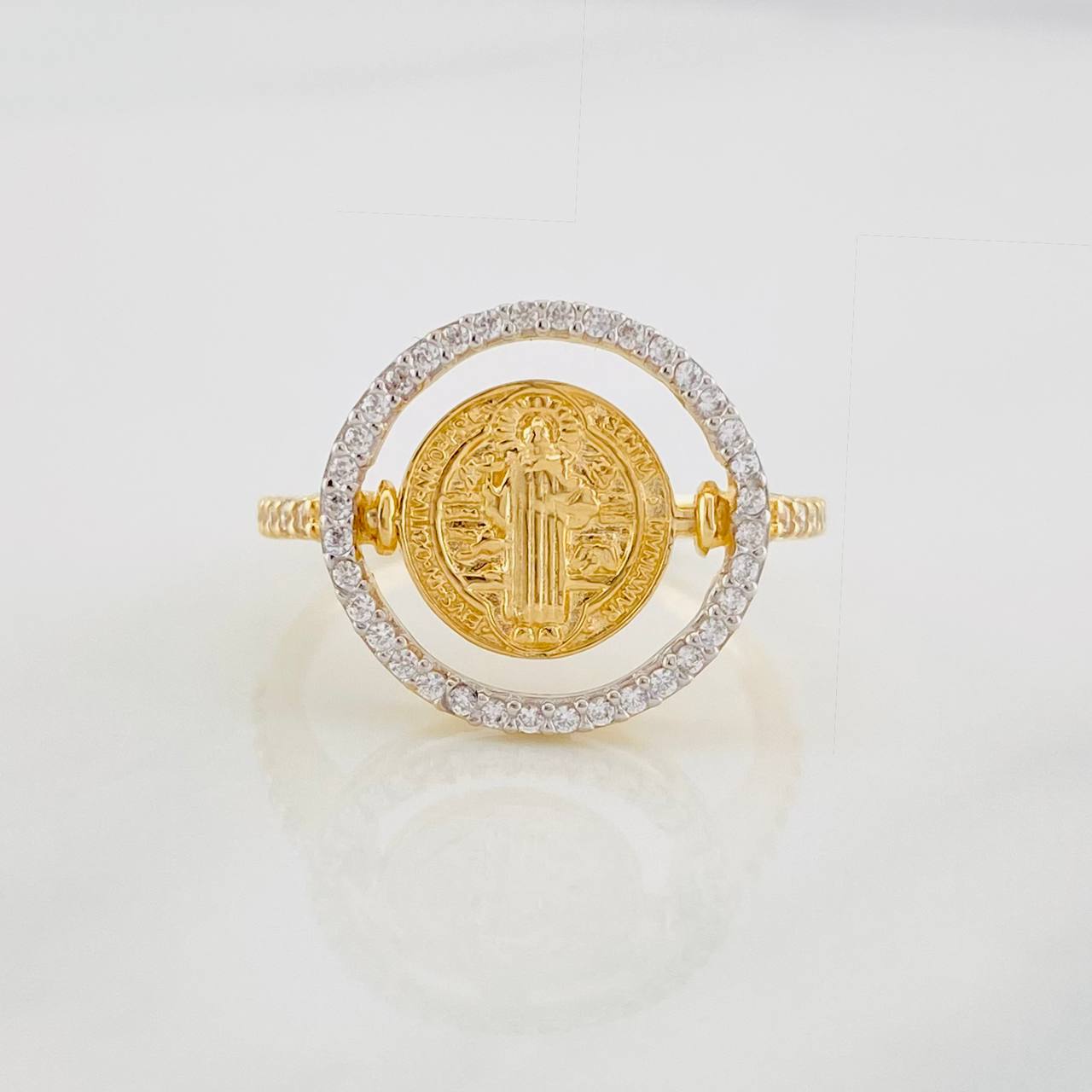 Saint Benedict Ring 3.4g / T7 1/2 Two Golds Yellow White 18K