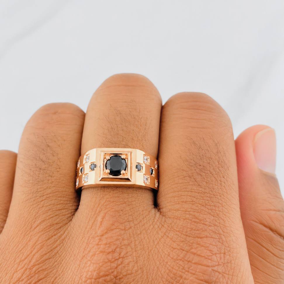 Square Ring 4.55g / T9 1/4 Rose Gold 18K