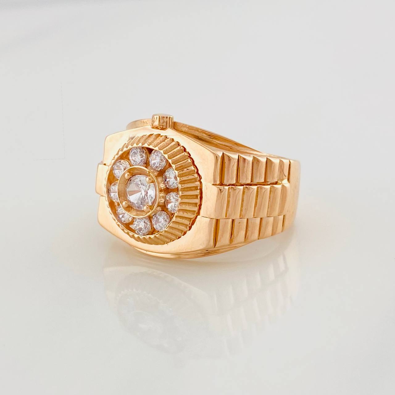 Halo Ring 6.45g / T7 Rose Gold 18K