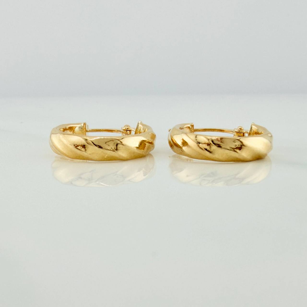 Candongas Nia 1.75gr / 3/4 in / Oro Amarillo 18K %