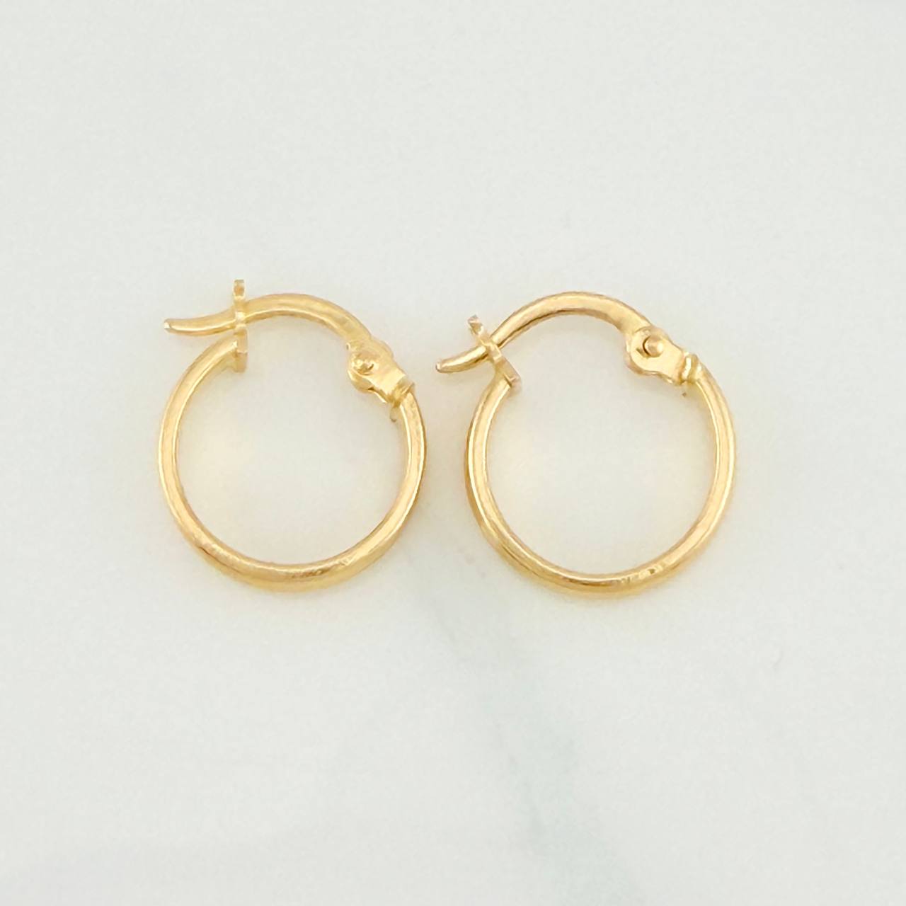 Candongas Andy 0.9gr / 1/2 in / Oro Amarillo 18K %