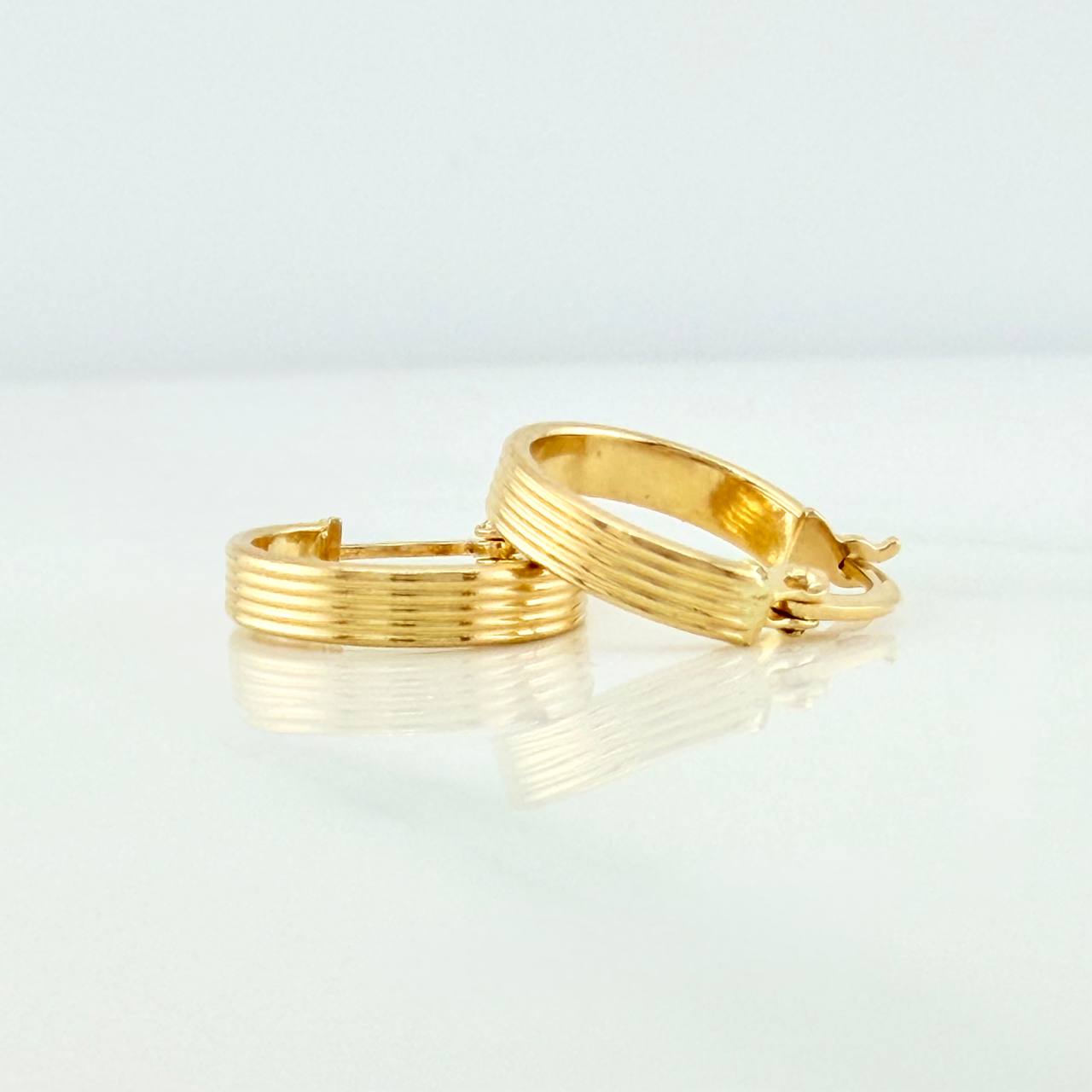 Candongas Andy 0.9gr / 1/2 in / Oro Amarillo 18K %