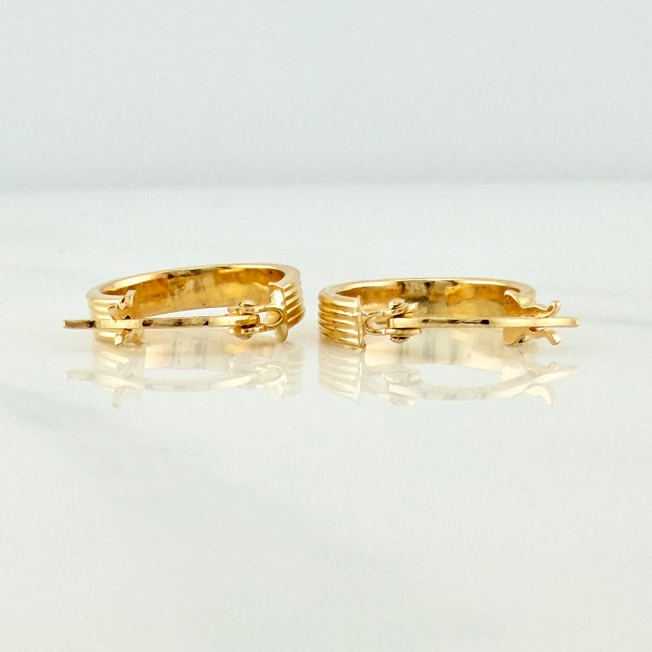 Candongas Andy 0.9gr / 1/2 in / Oro Amarillo 18K %