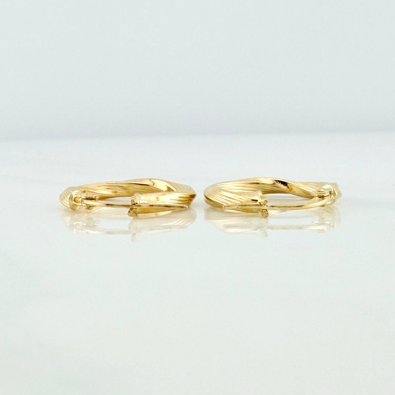 Candongas Mai 1.25gr / 3/4 in / Oro Amarillo 18K %