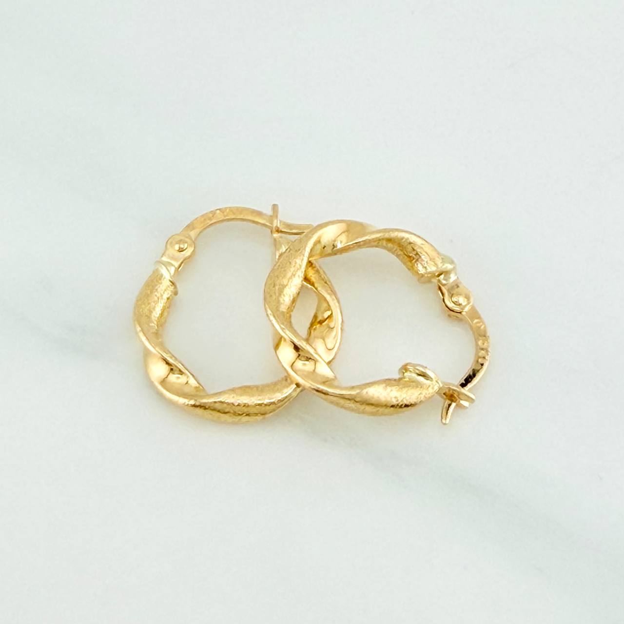 Candongas Alesia 1.25gr / 3/4 in / Oro Amarillo 18K %