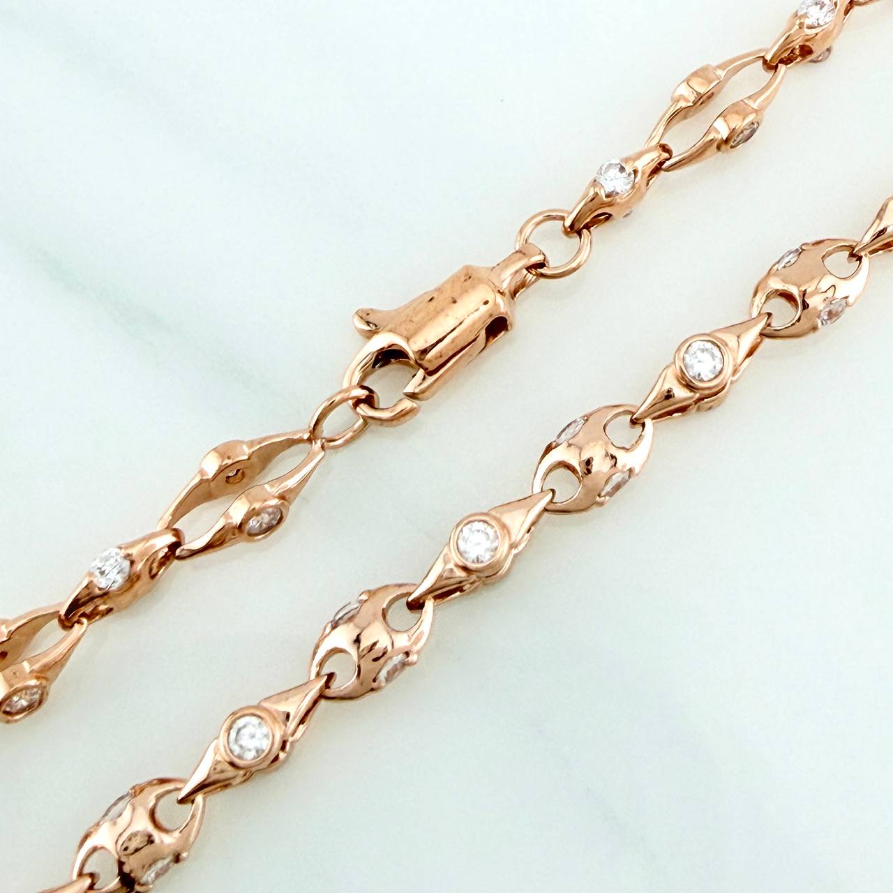 Cadena Rustica Nexus 28.25gr / 24 1/4 in / 4.55mm Oro Rosa 18K $