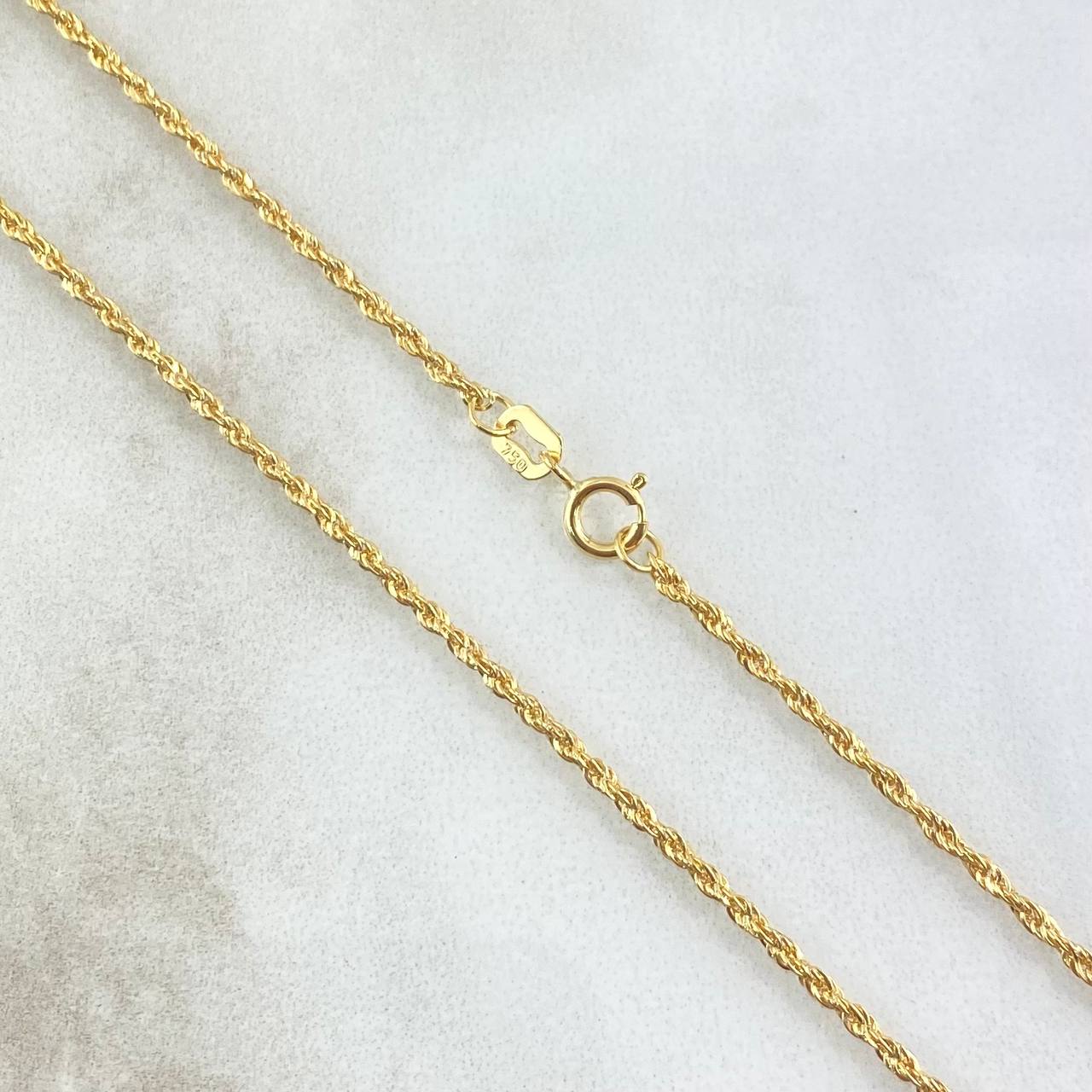 Set Cadena Lazo 1gr / 45cm / 1.2mm + Dije Virgen Guadalupe 0.35gr / 1.5cm Cargador Bordeado 1.3gr Oro Amarillo 18K (Oferta)