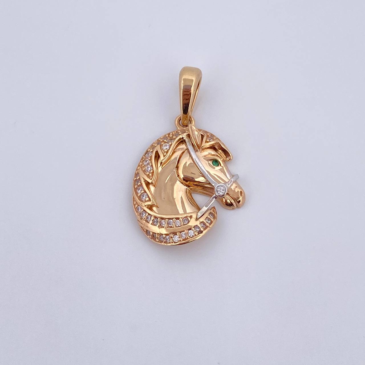 Pendant Horse 4.8gr / 2.8cm / Green and White Zircons Two 18K Yellow and White Gold $