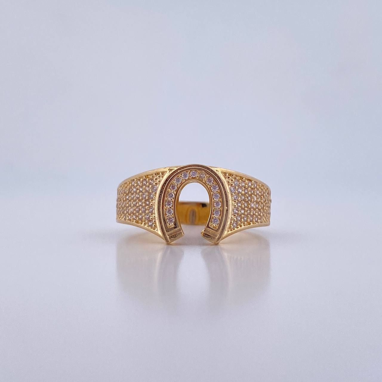 Horseshoe Ring 5.7gr / Size 10 3/4 / White Zircons 18K Yellow Gold $