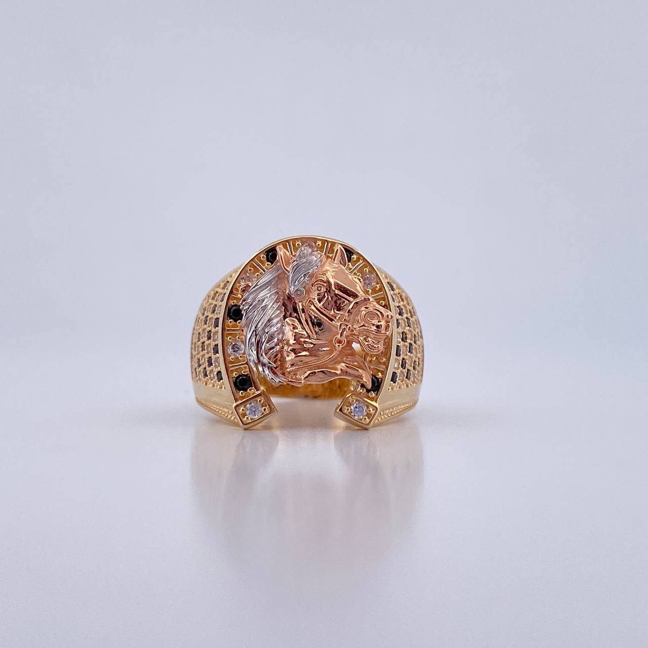 Horseshoe Ring Horse 8.3gr / Size 9 / Black and White Zircons Three 18K Golds $