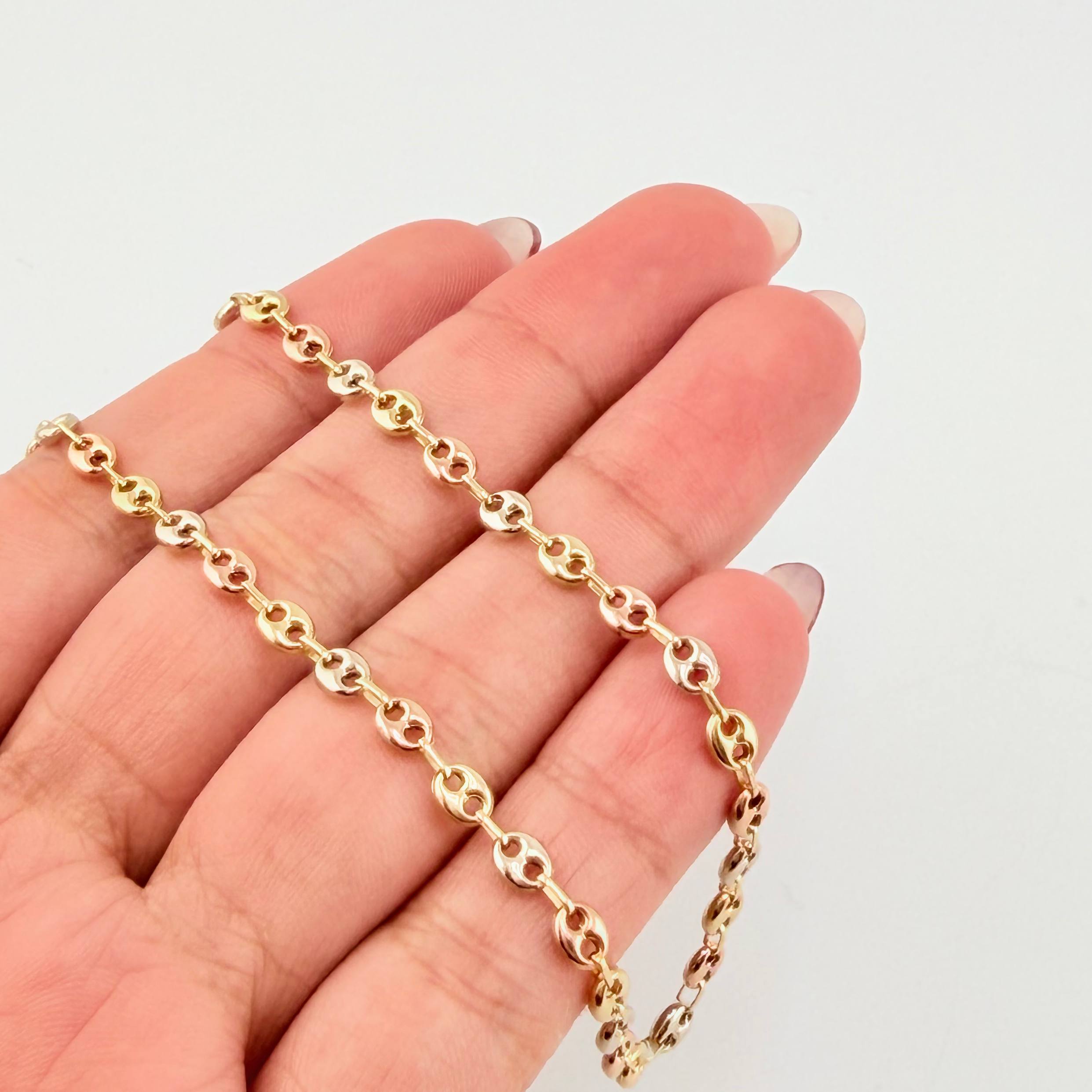 Cadena GC 7.2gr / 25 3/4 in / 3.7mm Tres Oros 18K ©