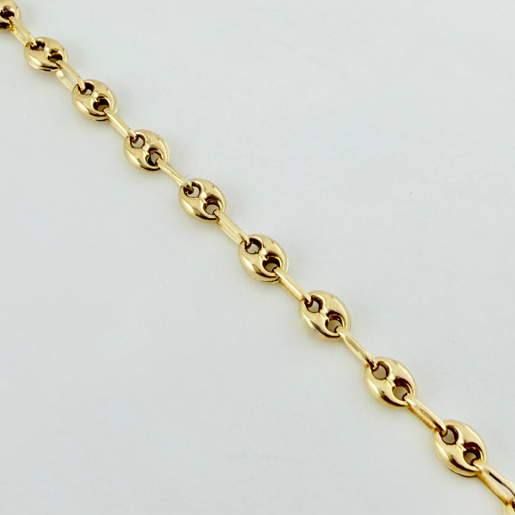Cadena CG 7.35gr / 25 3/4 in / 3.7mm Oro Amarillo 18K ©