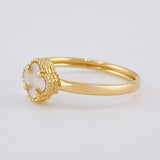 Clover White Mother-of-Pearl Ring 1.15 g / T6 Yellow Gold 18K