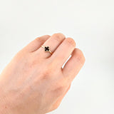 Clover Black Onyx Ring 1.2 g / T6 1/2 Yellow Gold 18K