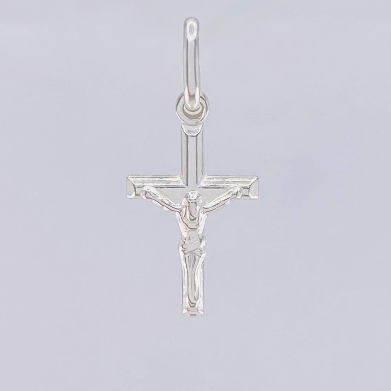 Dije Cruz Cristo 0.95 g / 1 in Plata 925