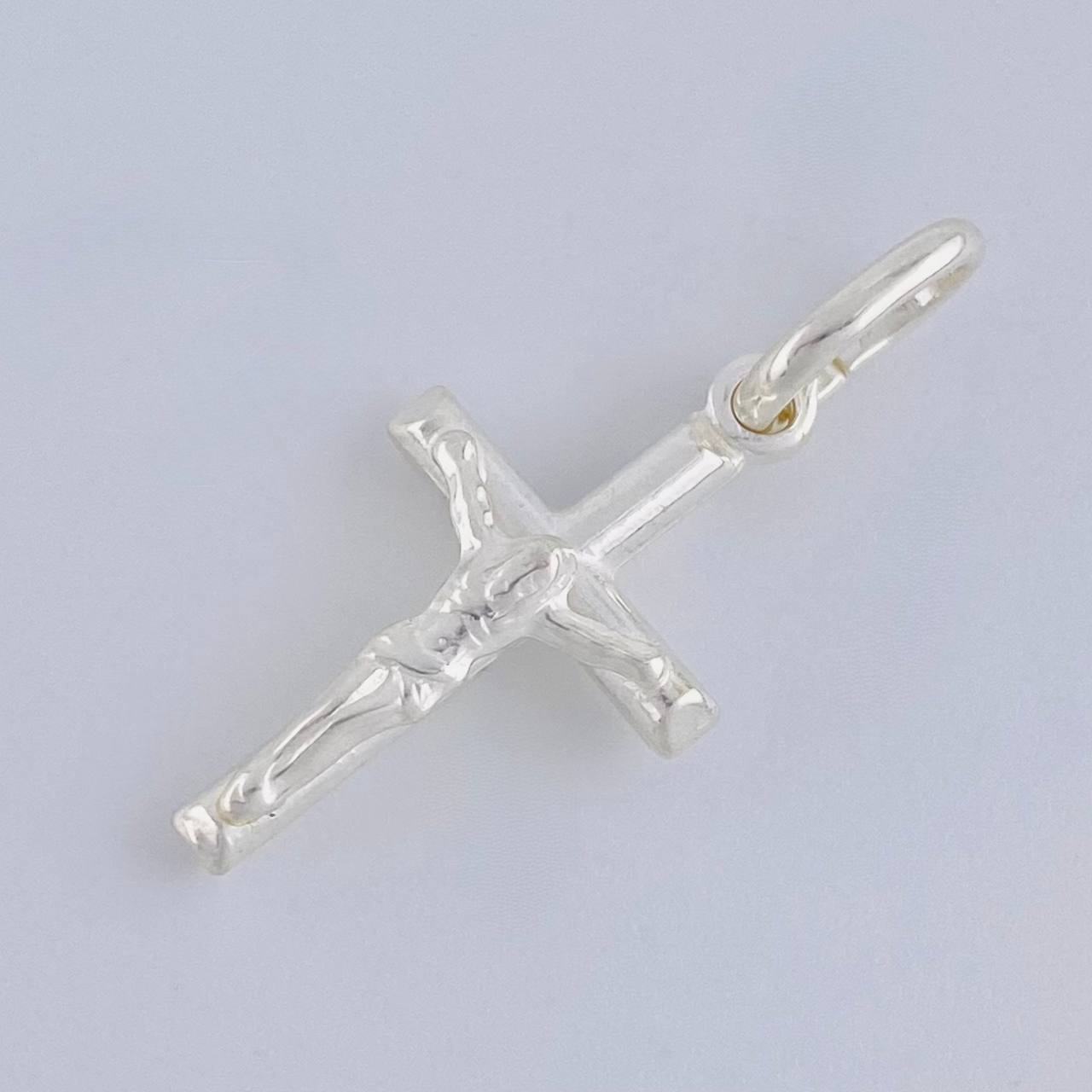 Dije Cruz Cristo 0.9 g / 1 in Plata 925
