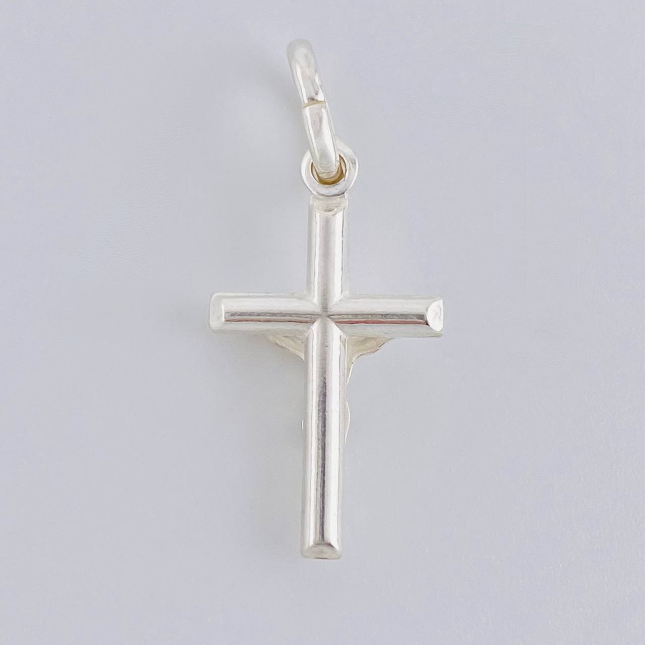 Dije Cruz Cristo 0.9 g / 1 in Plata 925