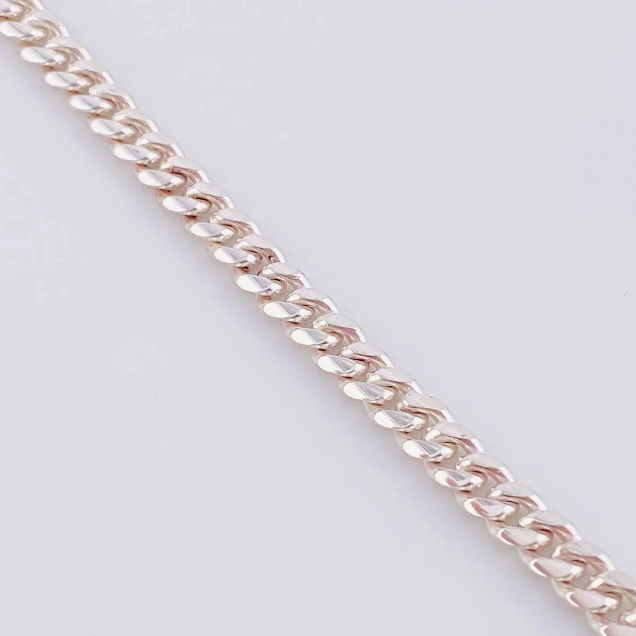 Cadena Cubana 30 g / 24 1/2 in / 4.25 mm Plata 925