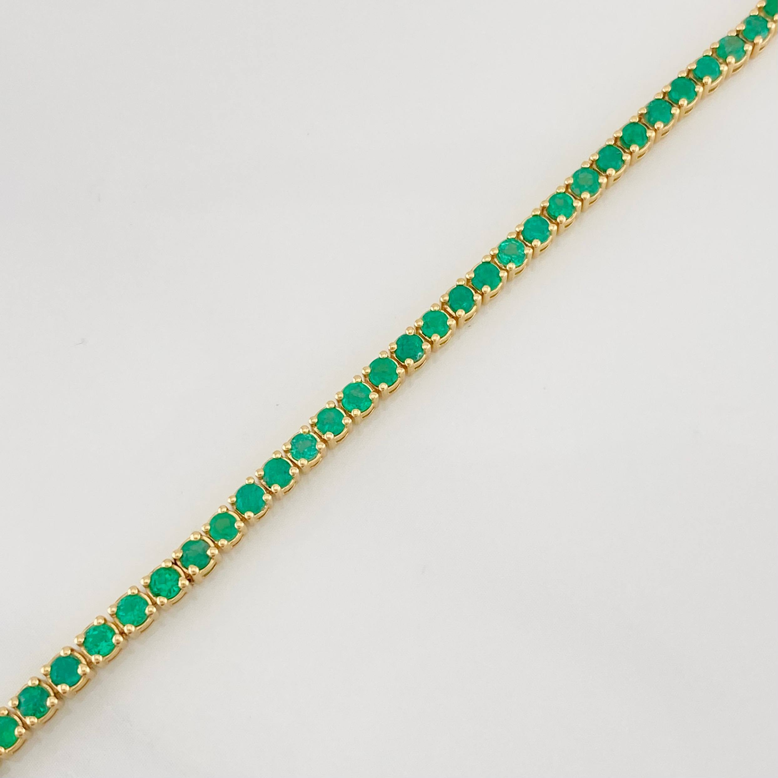 Tennis Bracelet Emerald 2.55 carats 9.2g / 8 1/4 in / 2.5mm Yellow Gold 18K