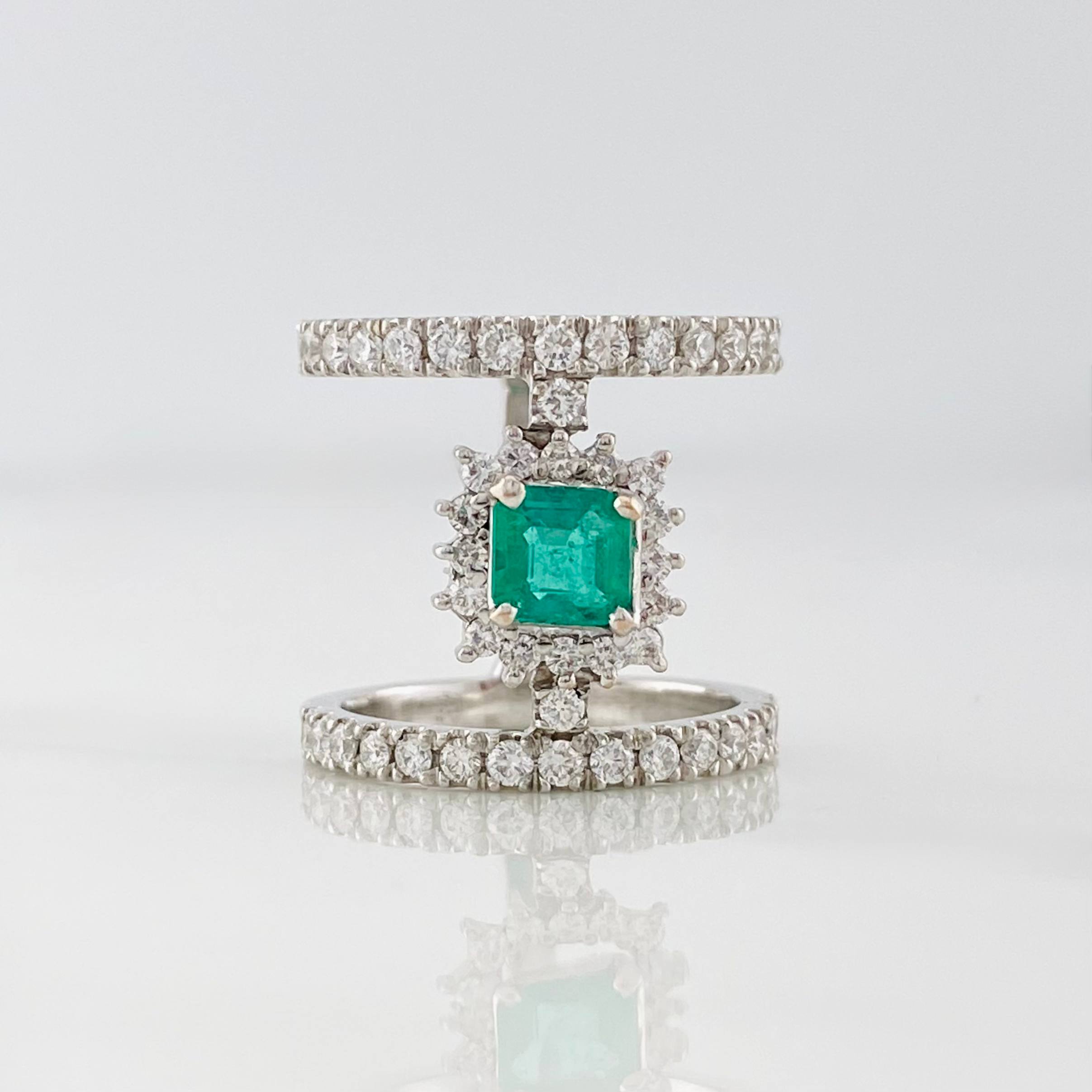 Double Halo Emerald Ring 50pts Diamonds 40cts 7.85g / Size 6 1/4 18K White Gold
