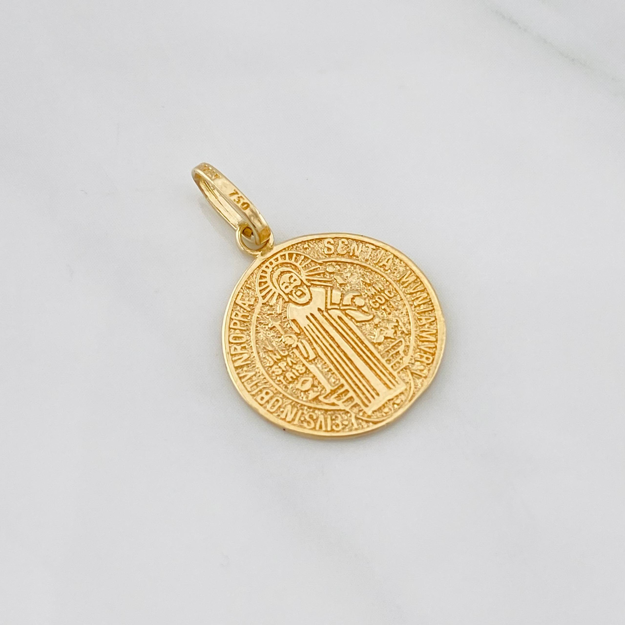 Pendant Medal of Saint Benedict 1.75g / 1 in 18K Yellow Gold
