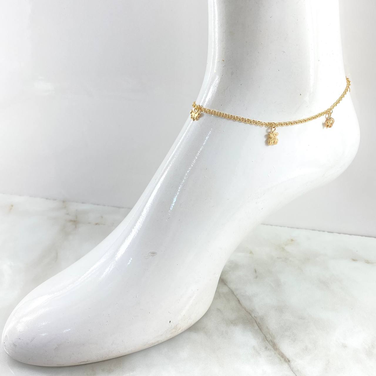 Tobillera Aro Seguido 3.55gr / 25cm / 2.4mm Oso-Pez-Oso Ts-Mariposa-Delfin-Abeja Oro Amarillo 18K ©