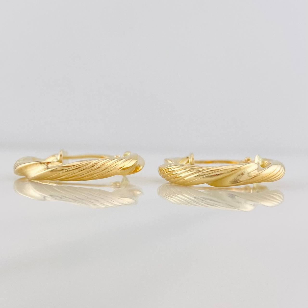 Hoop Earrings Hera 2.05g / 1 in Yellow Gold 18K