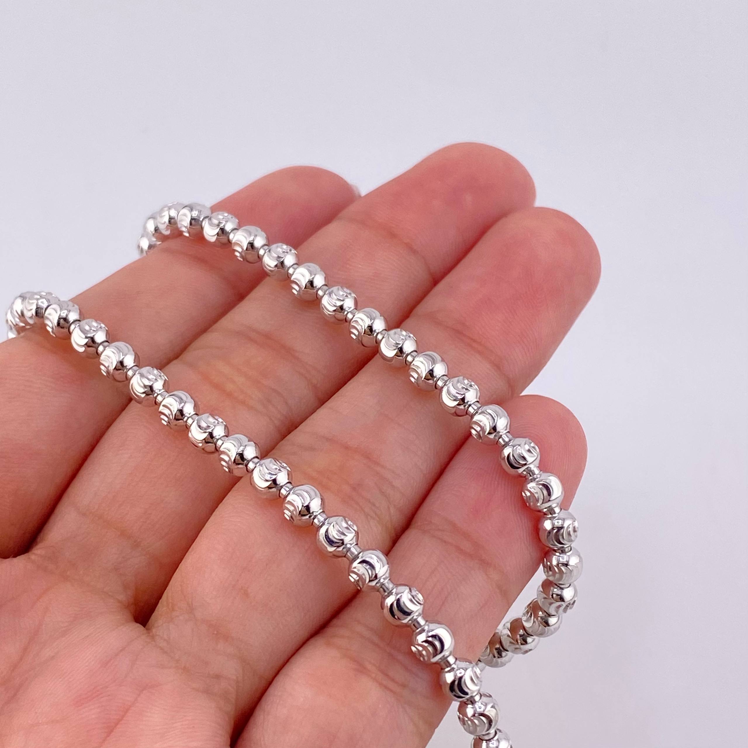 Half Moon Military Chain 18.4g / 26 in / 2.95mm 18K White Gold