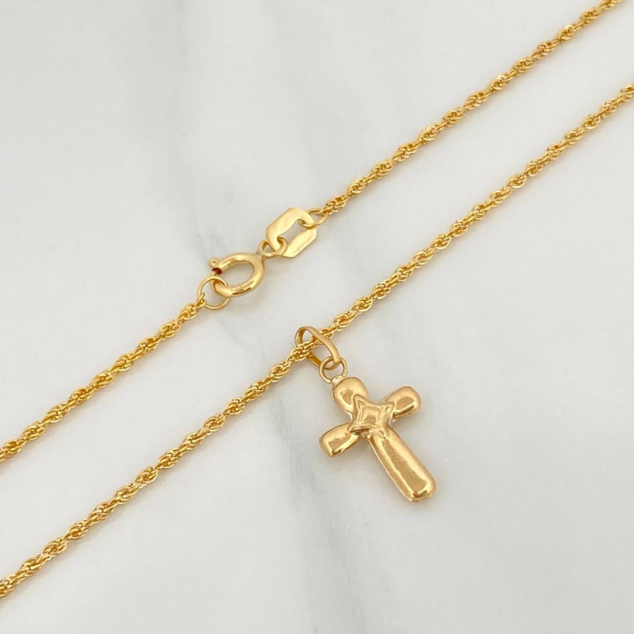 Rope Chain Set + Cross Pendant / 1.5gr / 23 1/2 in 18K Yellow Gold