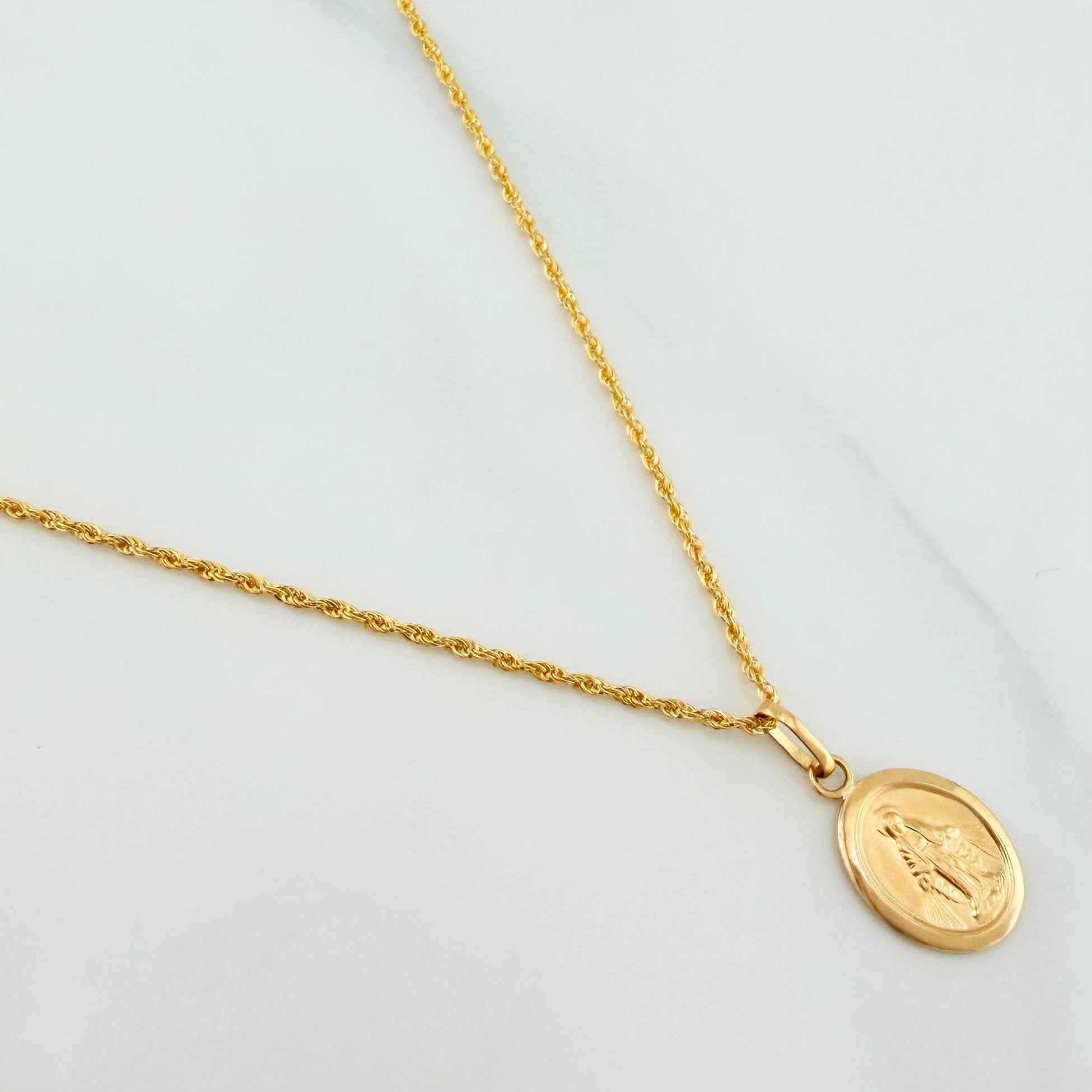 Rope Chain Set + Miraculous Virgin Pendant / 1.75gr / 23 1/2 in 18K Yellow Gold