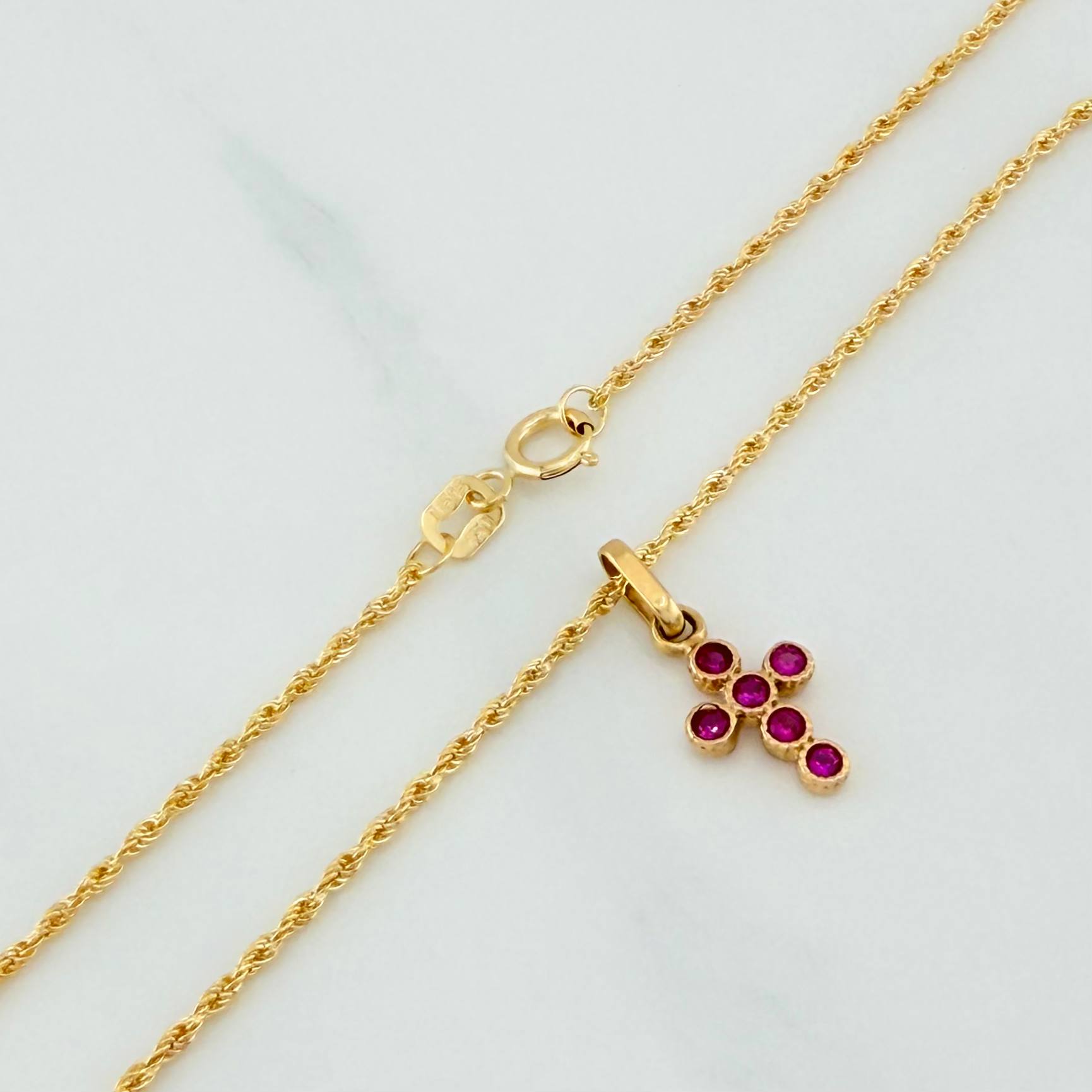 Rope Chain Set + Dense Cross Pendant / 1.7gr / 19 1/2 in 18K Yellow Gold