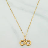 Flat Mariner Chain Set + Infinity Pendant / 2.15gr / 19 3/4 in Three 18K Golds