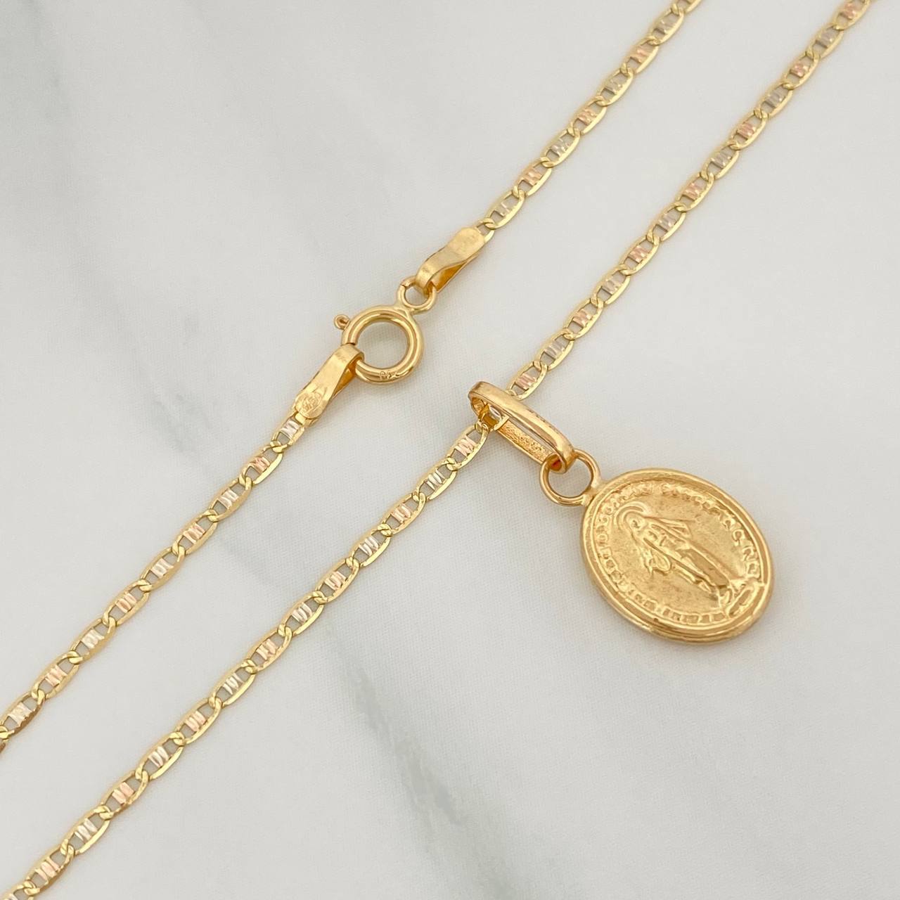 Flat Mariner Chain Set + Miraculous Virgin Pendant / 2.3gr / 20 in Three 18K Golds