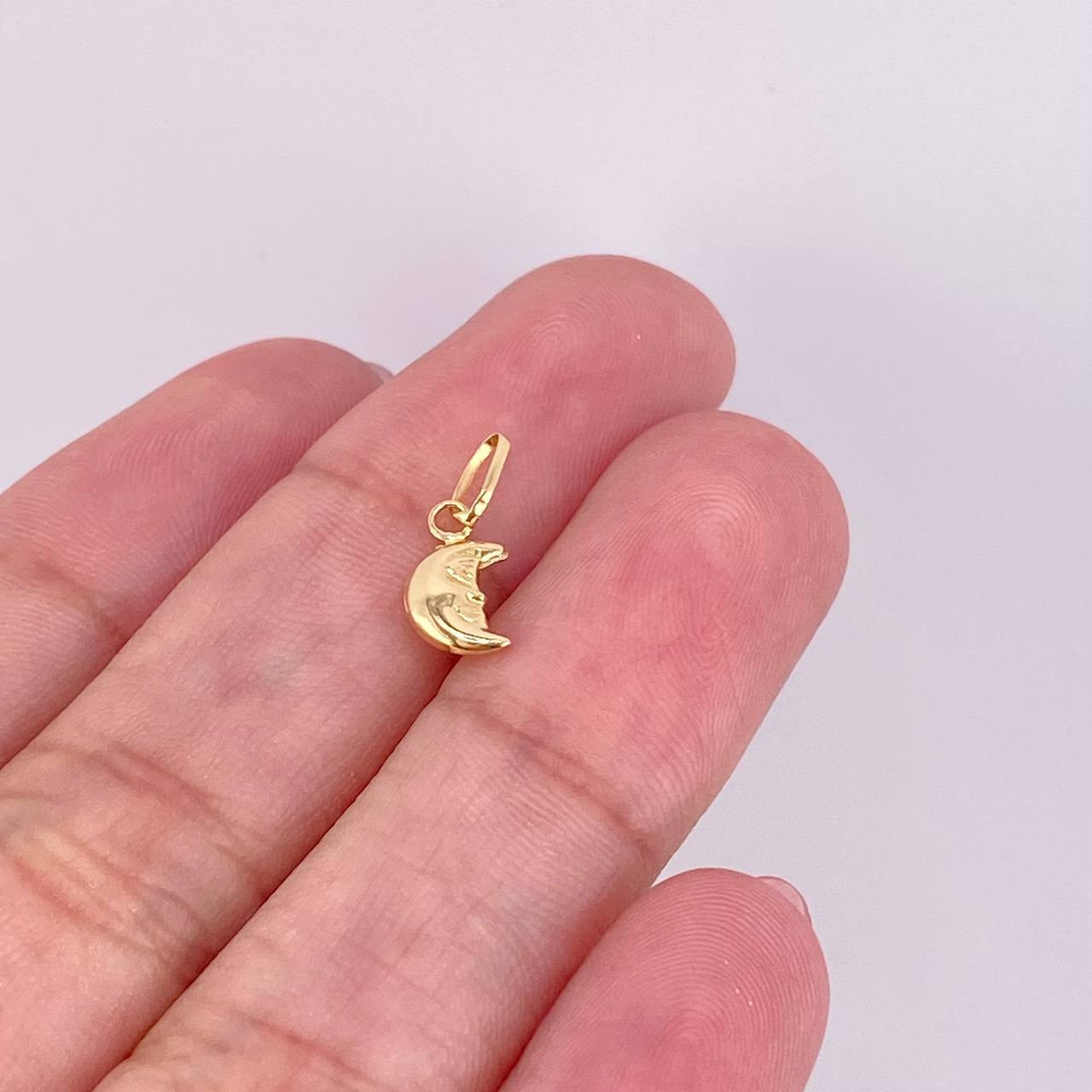 Dije Media Luna 0.2g / 1/2 in Oro Amarillo 18K