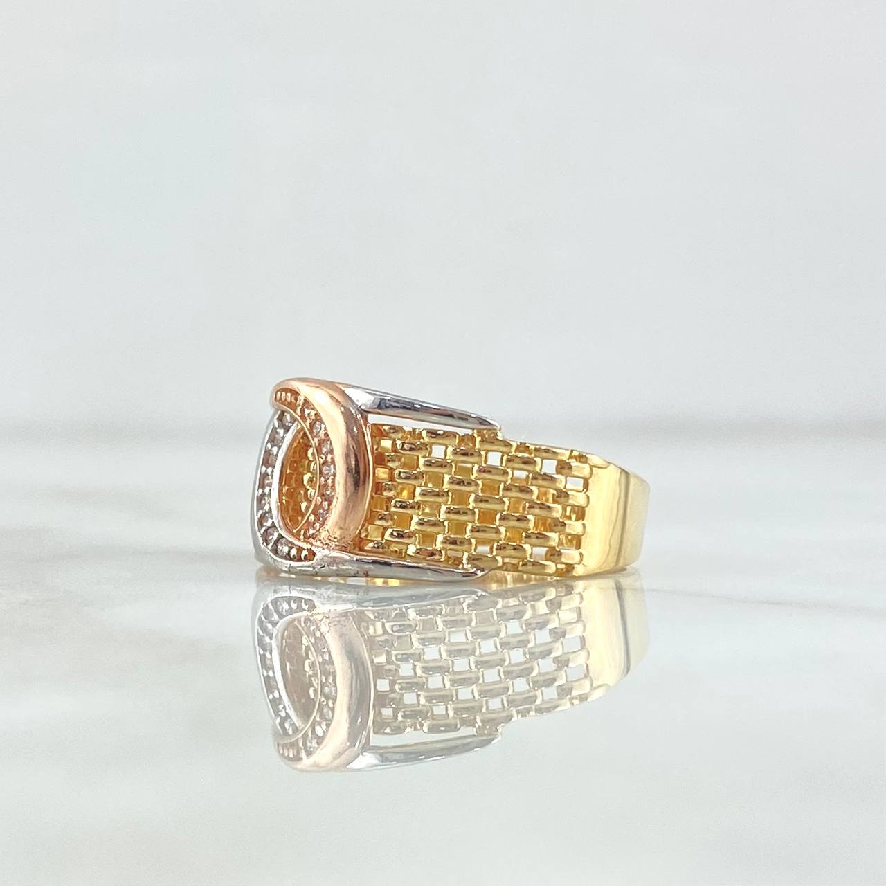 Filigree Moon Ring 4.7gr / Size 7 3/4 / White Zircons Three 18K Golds ©