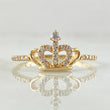Crown Ring 1.6gr / Size 7 3/4 / 18K Gold ©