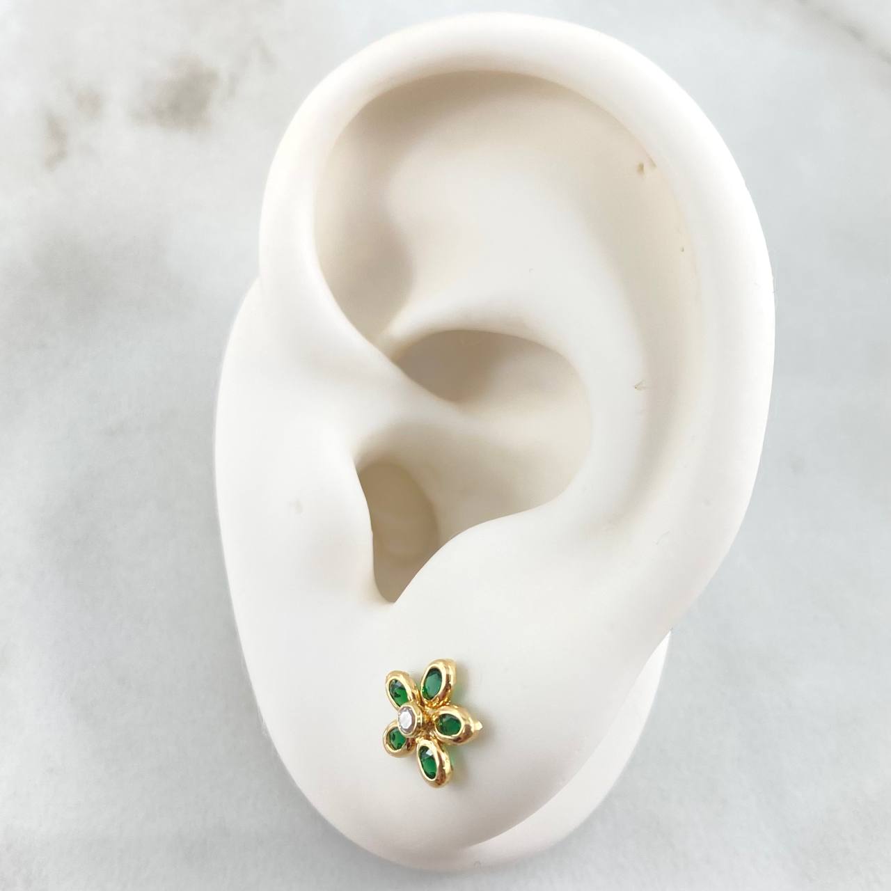 Stud Earrings 0.75gr / 18K Gold