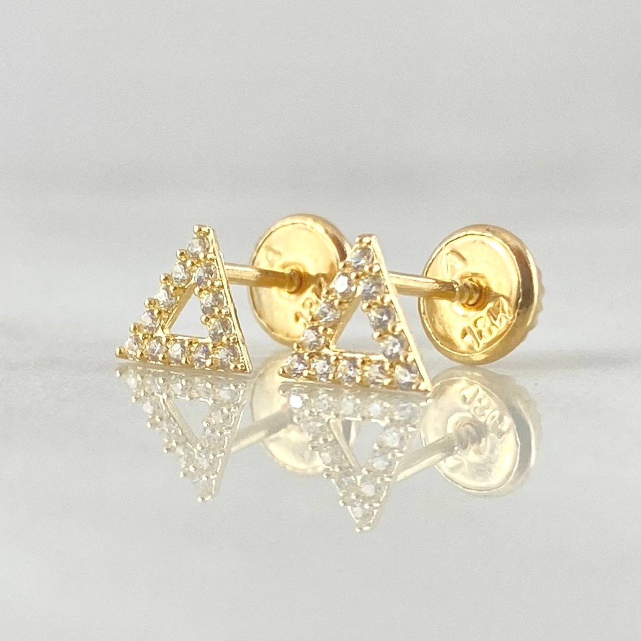 Stud Earrings Triangle 0.65gr / 18K Yellow Gold