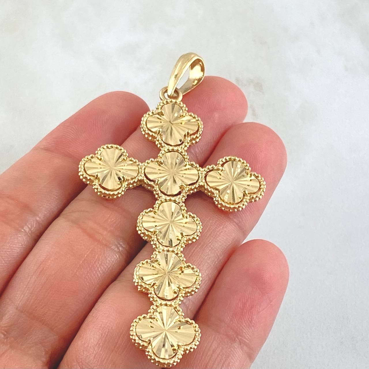 Pendant Clover Cross 10.55gr / 7.2cm / 18K Gold ©