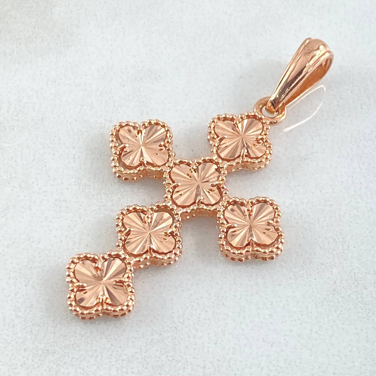 Pendant Cross Clover 4.15gr / 4.1cm / 18K Gold ©