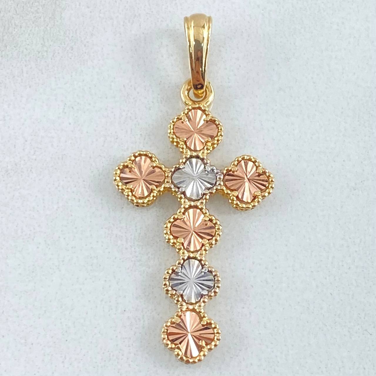 Cross Clover Pendant 2.4gr / 3.5cm (1.4in) / 18K Gold ©