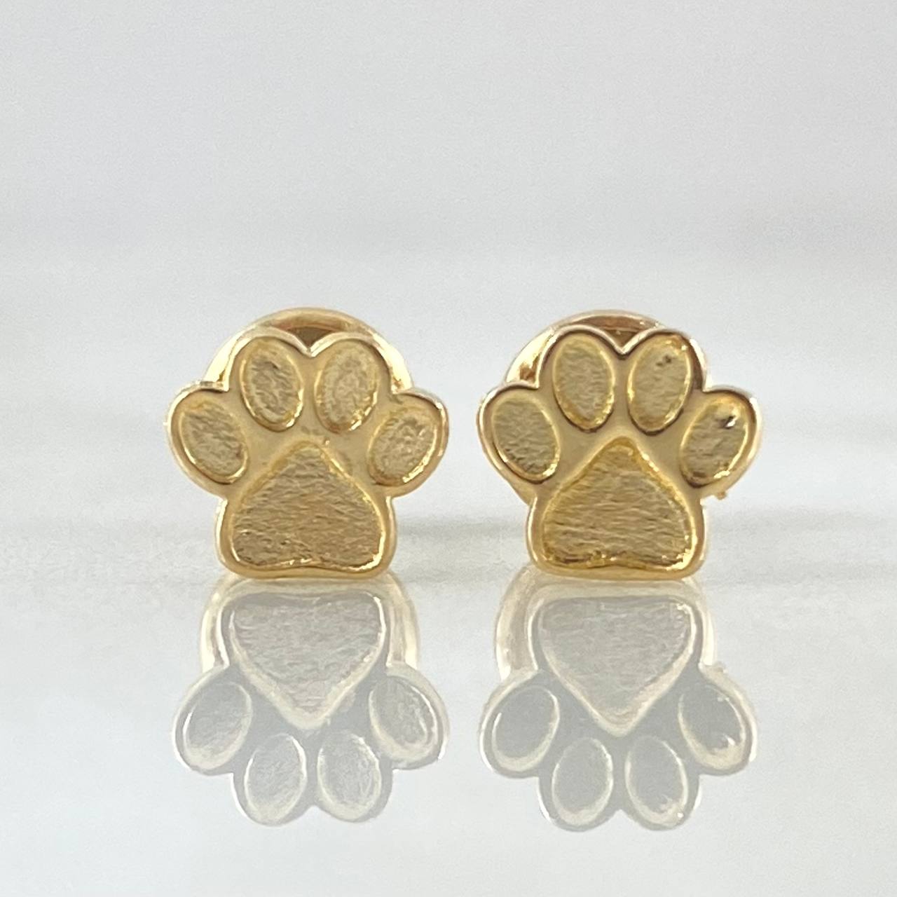 Stud Earrings Huella 0.75gr / 18K Gold *