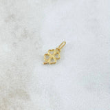 Dije Flor  0.35gr / 1.5cm / Silueta Lisa  Oro Amarillo 18K ©