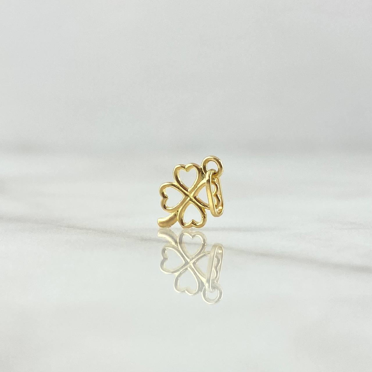 Dije Flor  0.35gr / 1.5cm / Silueta Lisa  Oro Amarillo 18K ©