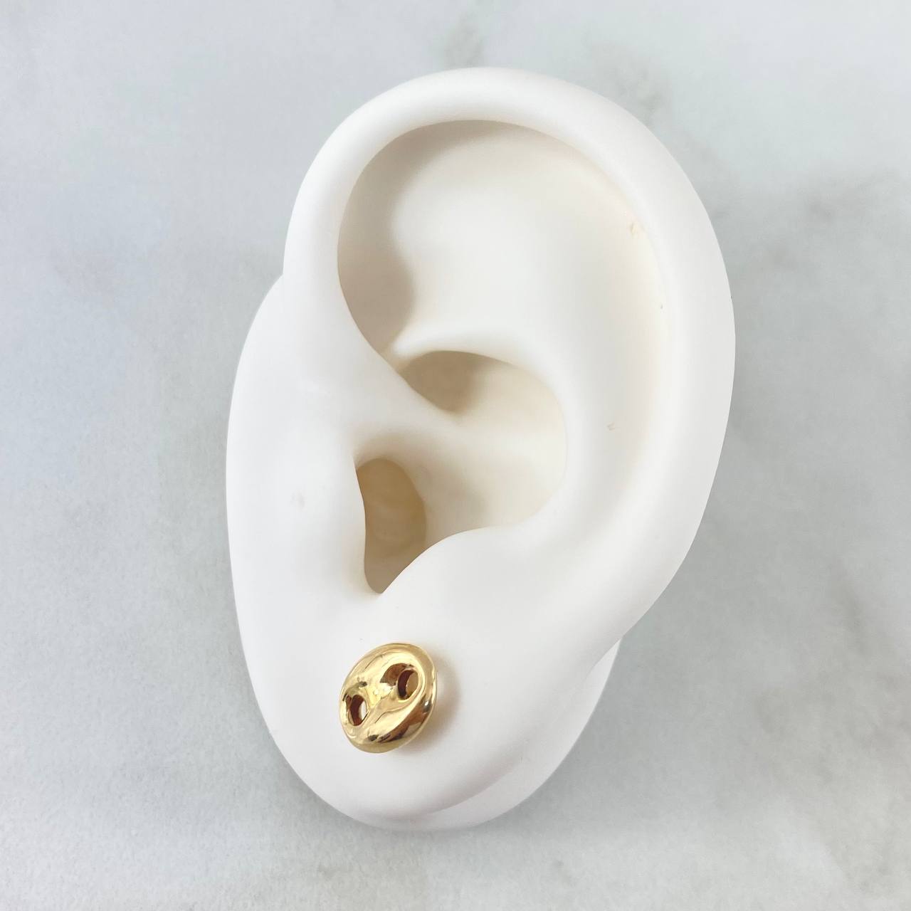 Stud Earrings GC 0.95gr / 10.2mm 18K Yellow Gold ©