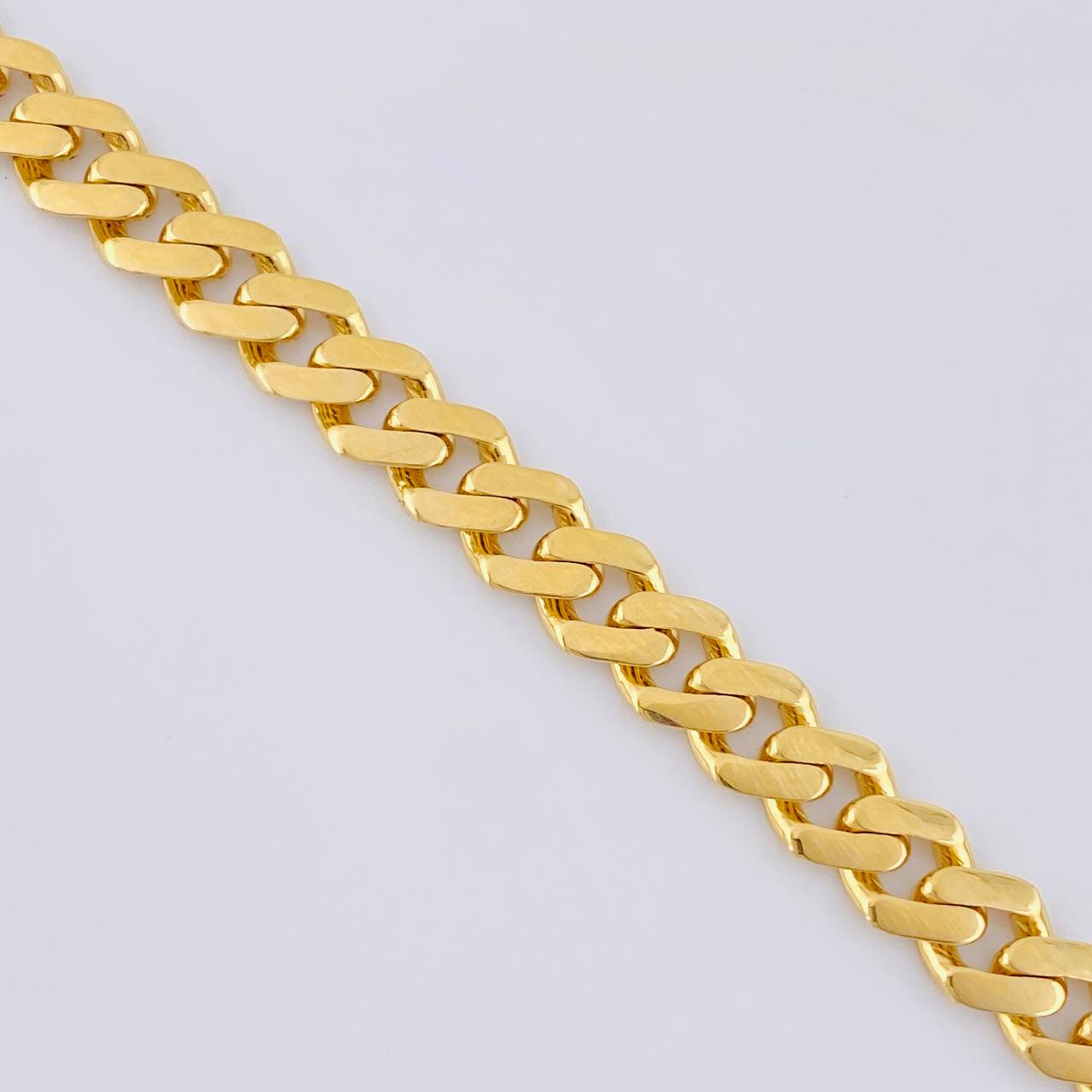 Bracelet Monaco 10.45 g / 8 in / 6.7 mm Yellow Gold 18K