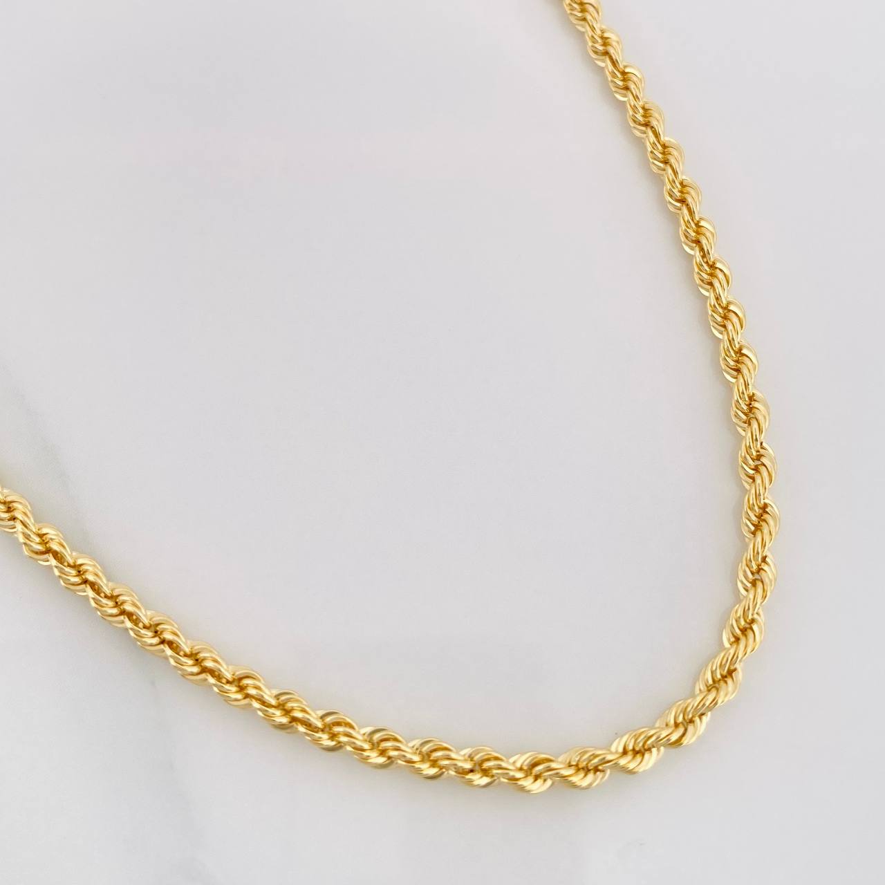 Cadena Lazo 4.45g / 20 in / 2.4mm Oro Amarillo 18K